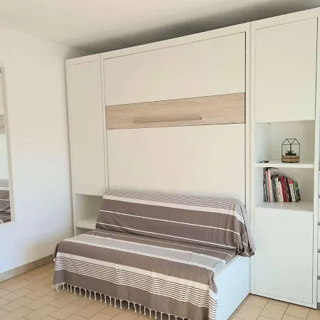 Studio Cap D'Agde, 1 Piece, 4 Personnes - Fr-1-249-373 Agde