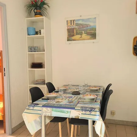 Apartamento Studio Cap D'Agde, 1 Piece, 4 Personnes - Fr-1-249-373