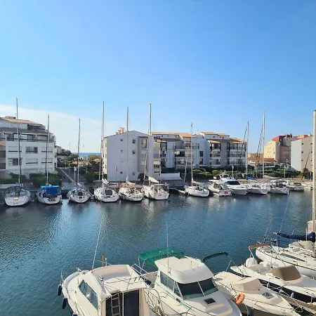 Studio Cap D'Agde, 1 Piece, 4 Personnes - Fr-1-249-373 Agde